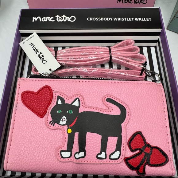 Marc Tetro Pink Black Tuxedo Cat Crossbody Wristlet Wallet & Box - Picture 2 of 4